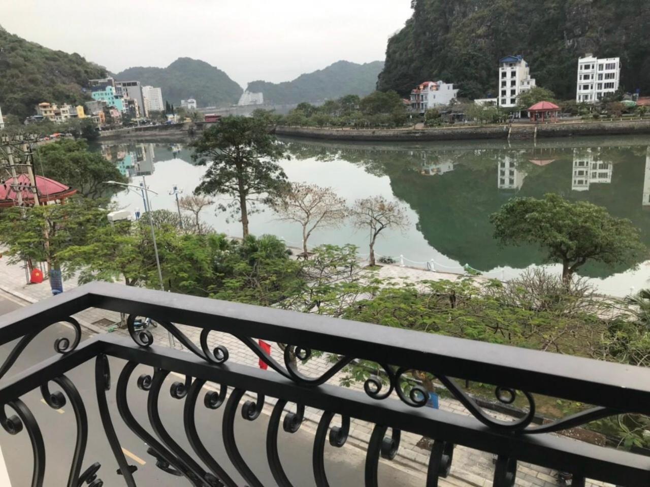 Sea Balcony Hotel Dong Khe Sau Exteriér fotografie